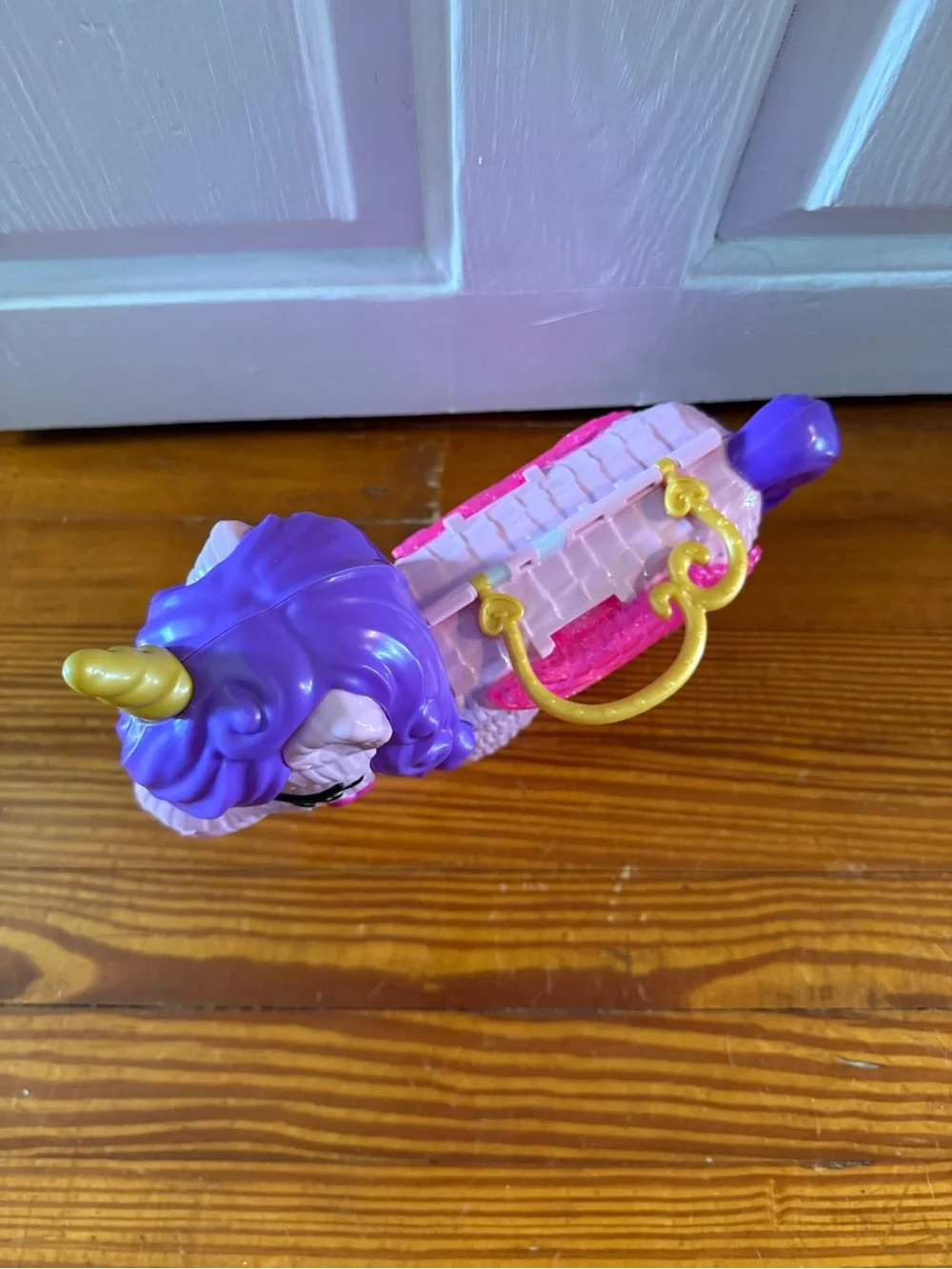 Unicorn Polly Pocket Playset